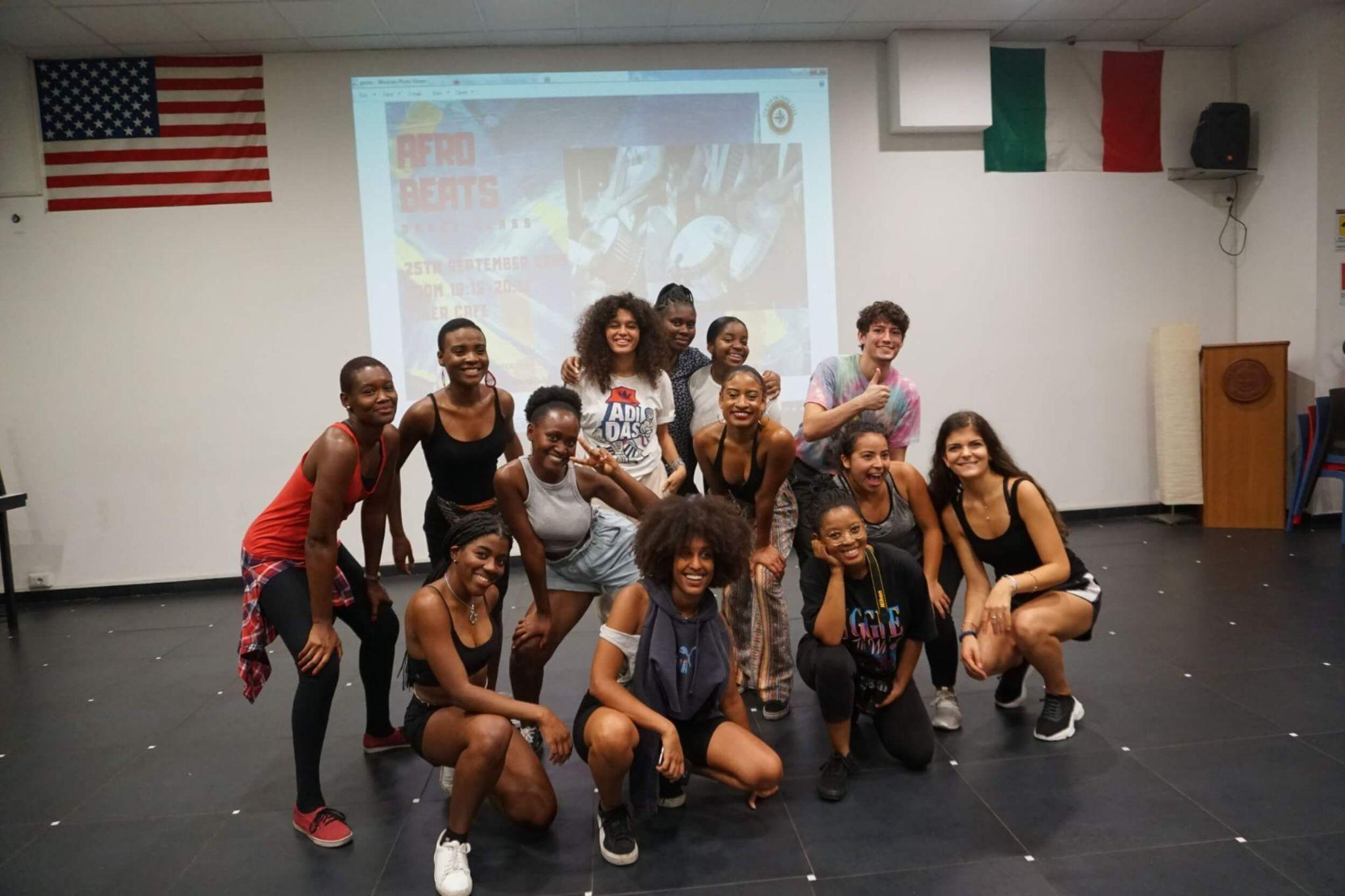 students posing for a picture as they study international affairs in Rome