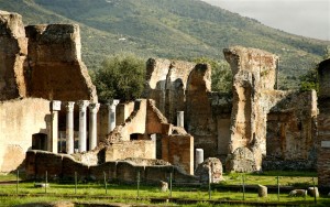 Exploring Rome and Beyond: Hadrian's Villa, Rome day trips, study in Rome, American universities in Italy, Tivoli, study abroad student trips