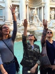 students at the trevi fountain, trevi fountain, creative writing, study abroad, John cabot university, Milena Rivolova