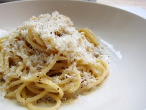 Cacio-e-Pepe, fried artichoke, eating in Rome, 5 Dishes You Must Try During Your Stay in Rome, study abroad in Rome, jcu student life