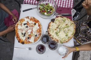studying abroad in Rome, Italian food, restaurants in trastevere, pizza in Italy
