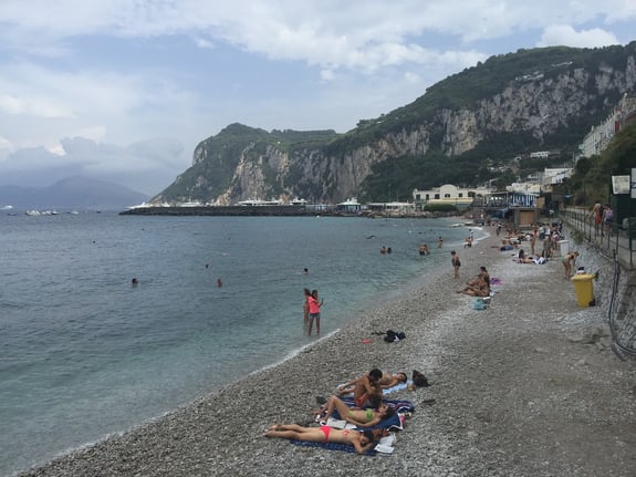 Coast of Capri, Study Art History in Italy, Why You Should Visit the Ancient Sunken City of Baia, jcu student trips, weekend trips in Italy, underwater archaeology, american universities in Rome, study abroad in italy