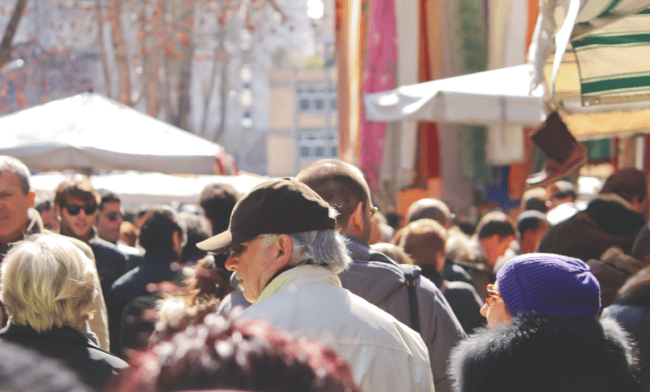 3 Roman Flea Markets to Visit if You Study Art History in Italy, porta portese flea market, markets in rome, study in italy, jcu student life, art school students in rome