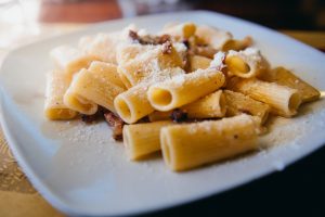 Roman Pasta Dishes You Must Try, study abroad in Rome, study in Italy, Italian food, Italian culture, carbonara