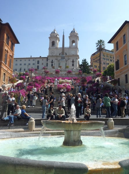 American colleges in Rome, study abroad in italy, 4 Reasons International Students in Italy Enjoy Rome's Spring Season, spring in rome, jcu students, spanish steps
