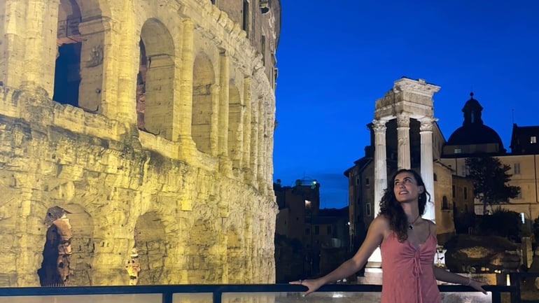 Larue Furlani Blog 2_photo 8 rome colosseum