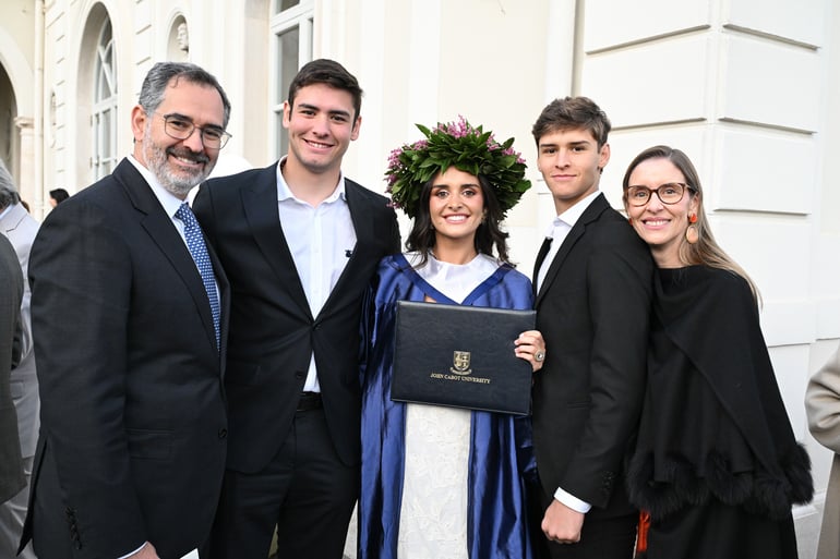 commencement family