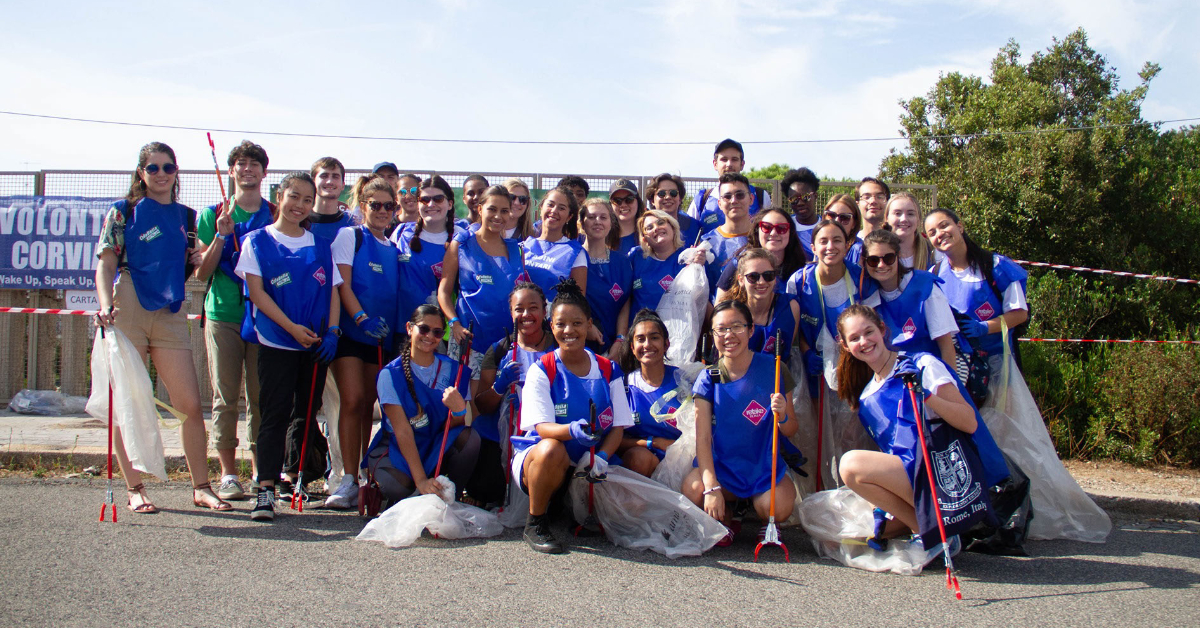 Students volunteering for a city cleanup