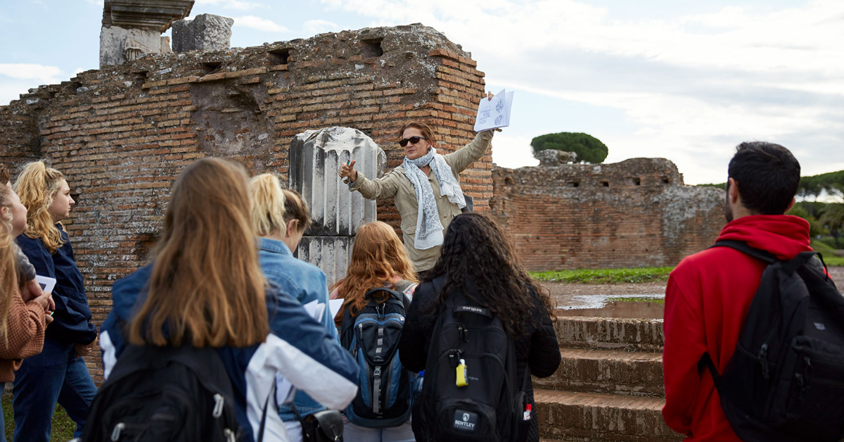 Teacher presenting during an on-site class