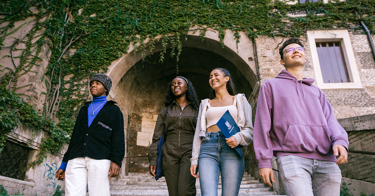 4 Students who have received financial aid and scholarships exploring Rome 